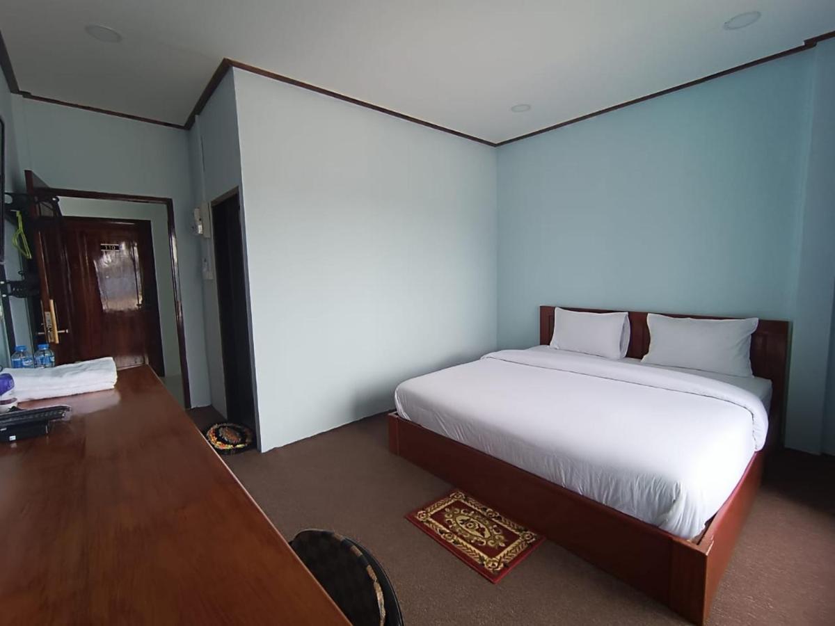ເຮືອນພັກບີວີ Hotel Ban Thongchai-Tai ภายนอก รูปภาพ